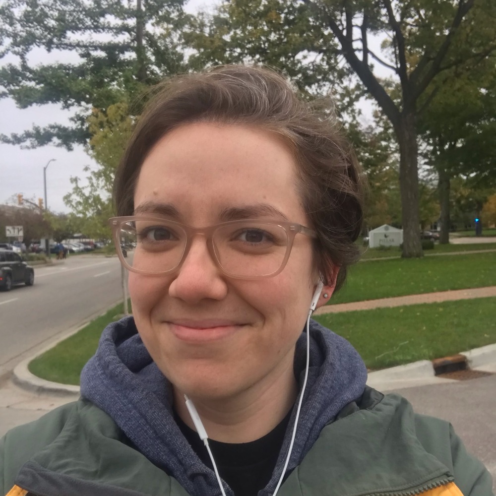 Meet your Posher, April